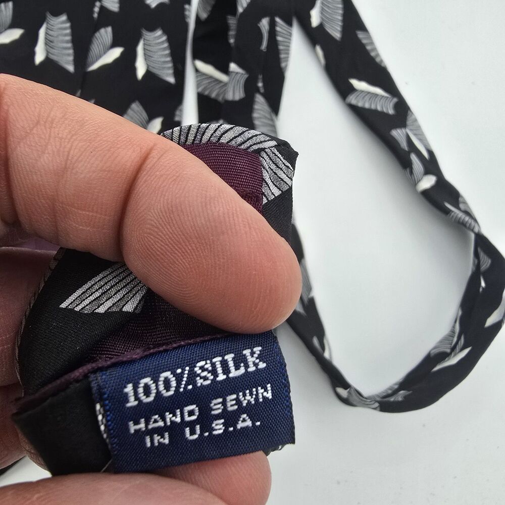 Cocktail Colors Mens Black White Purple Abstract 100% Silk Necktie 58 x 4 Inches - Picture 6 of 6